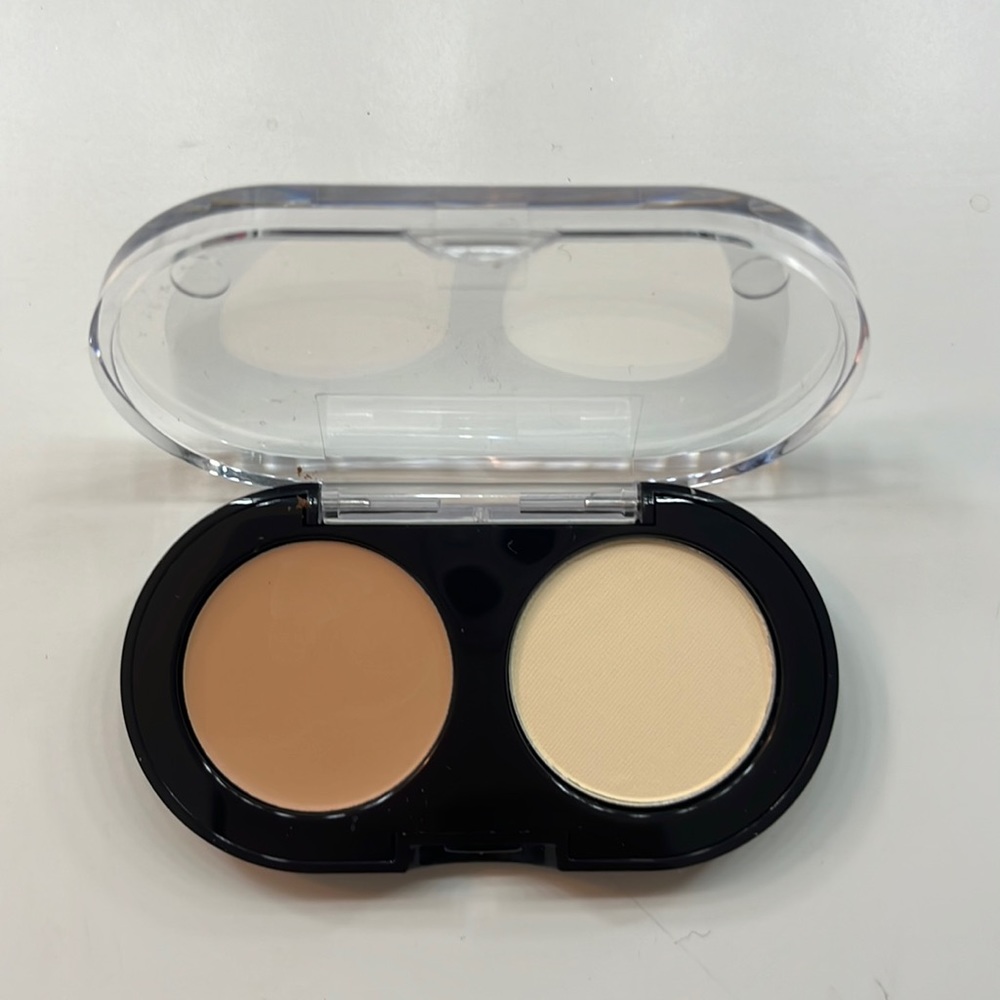 New Bobbi Brown Beige Concealer Kit